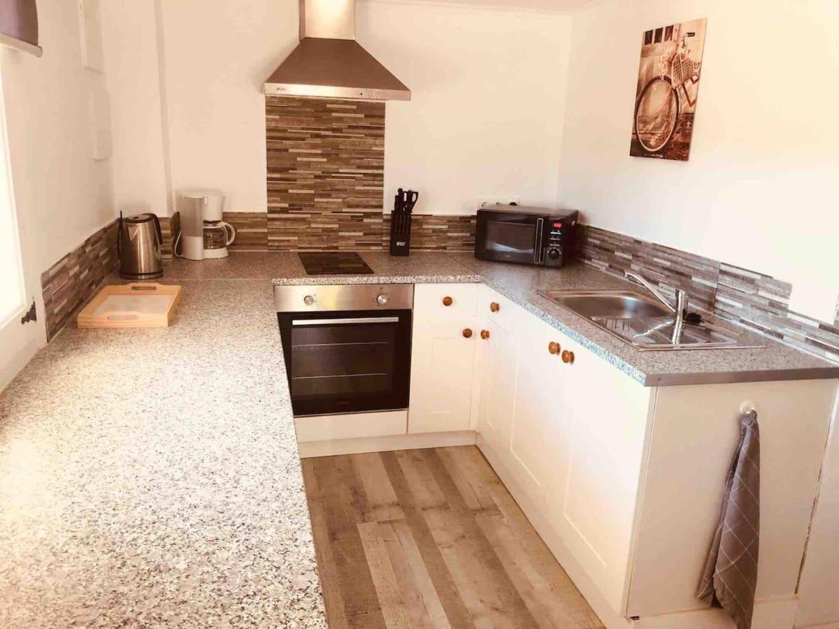 Lovely 2 Bed Apartment In Alcalalí エクステリア 写真