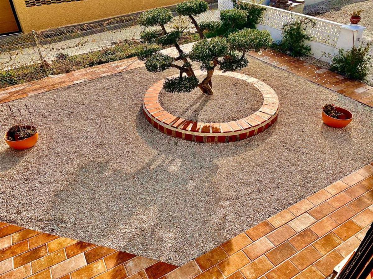 Lovely 2 Bed Apartment In Alcalalí エクステリア 写真