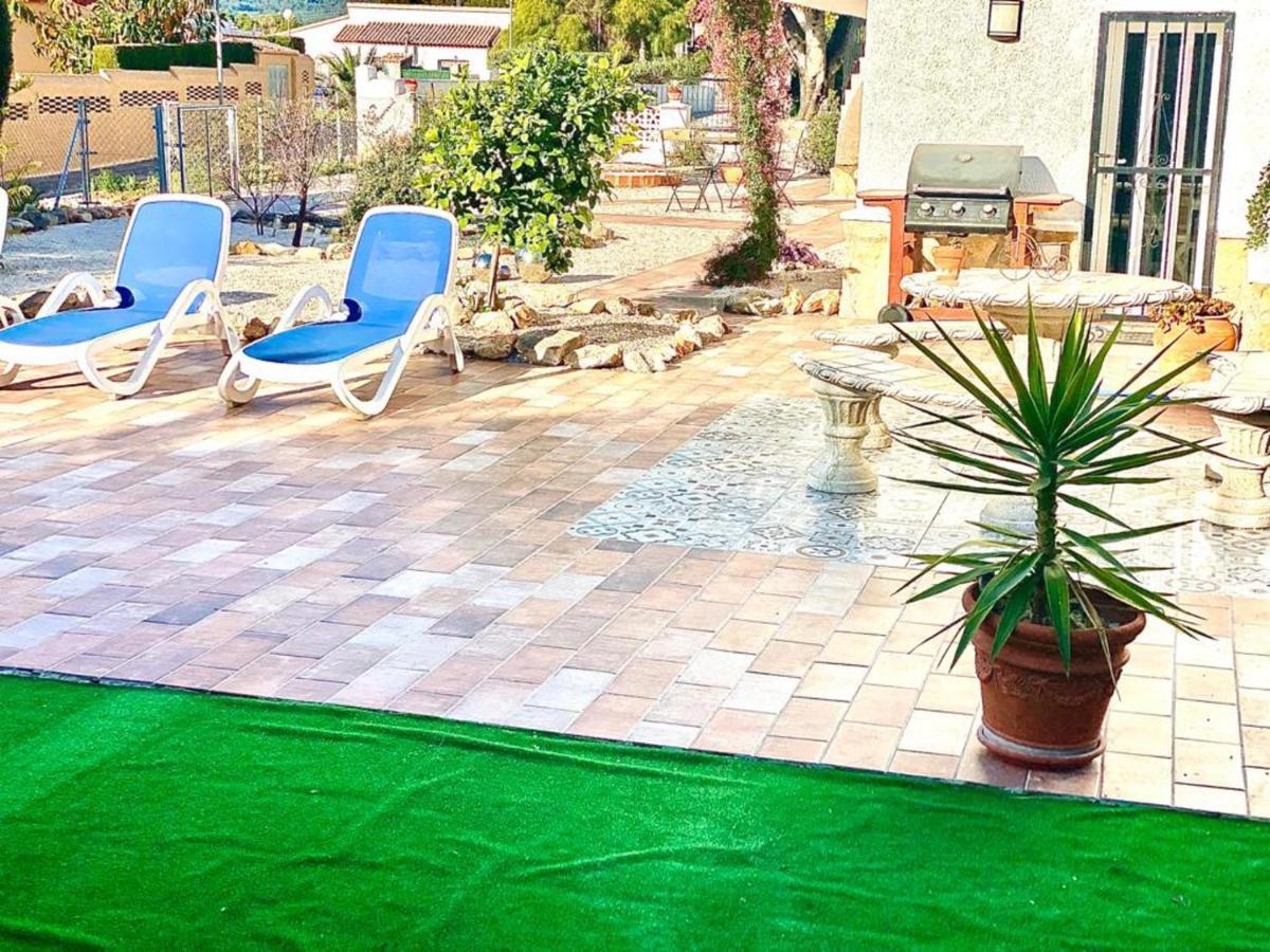Lovely 2 Bed Apartment In Alcalalí エクステリア 写真