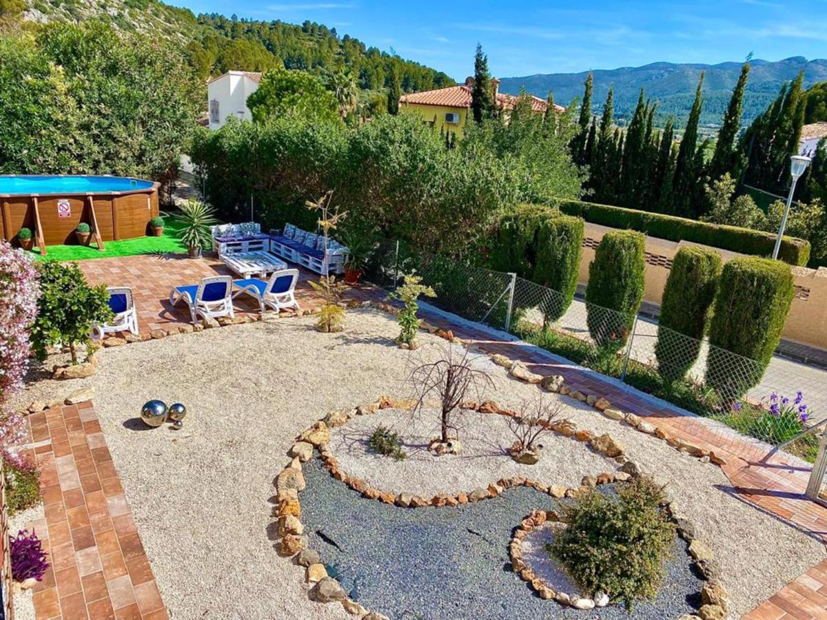 Lovely 2 Bed Apartment In Alcalalí エクステリア 写真